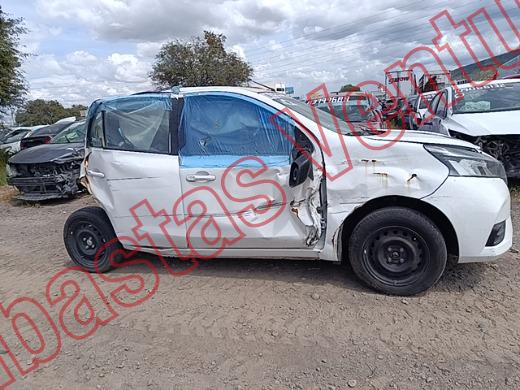 NISSAN MARCH 2022, foto 4 de 19