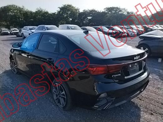 KIA FORTE   2022, foto 7 de 19