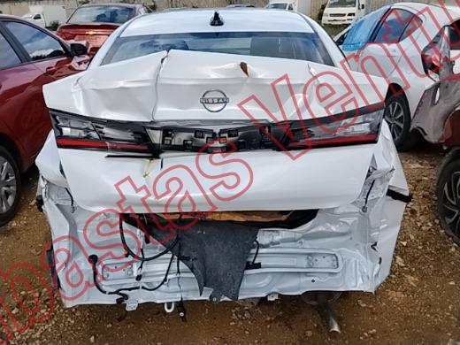 NISSAN VERSA 2026, foto 6 de 19