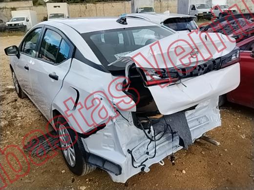 NISSAN VERSA 2026, foto 7 de 19