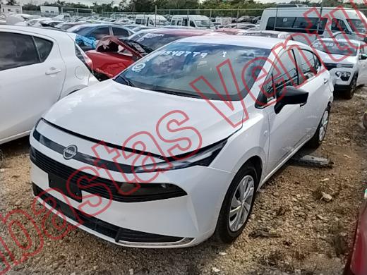 NISSAN VERSA 2026, foto 8 de 19