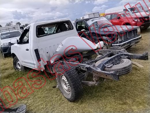 NISSAN NP 300 2018, foto 7 de 19