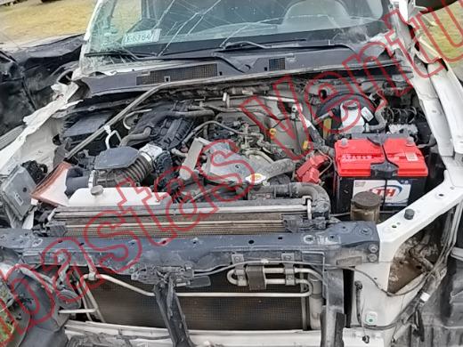 NISSAN NP 300 2018, foto 10 de 19