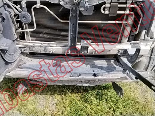 NISSAN NP 300 2018, foto 18 de 19