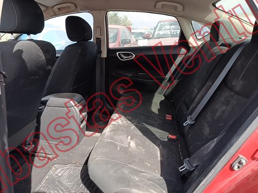 NISSAN SENTRA 2018, foto 16 de 19