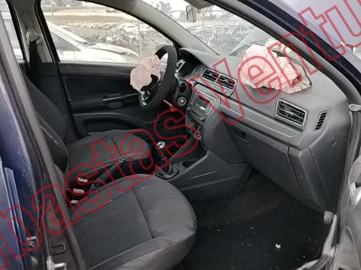 VOLKSWAGEN GOL SEDAN 2017, foto 12 de 19