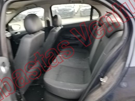 VOLKSWAGEN GOL SEDAN 2017, foto 16 de 19