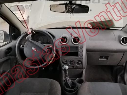 FORD FIESTA 2005, foto 14 de 19