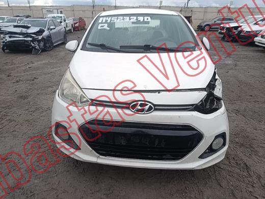 HYUNDAI GRAND I10 2015, foto 18 de 19