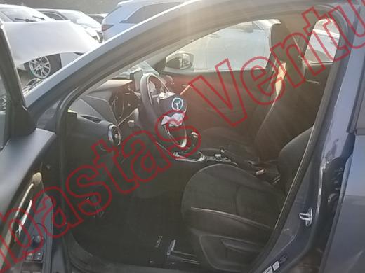 MAZDA MAZDA 2 2025, foto 17 de 19