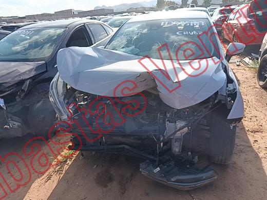 NISSAN VERSA 2023, foto 2 de 19