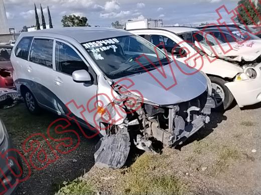TOYOTA AVANZA 2013, foto 3 de 19