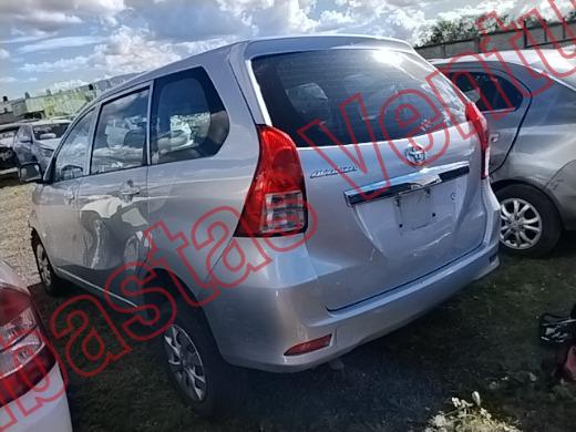 TOYOTA AVANZA 2013, foto 7 de 19