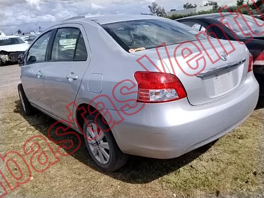 TOYOTA YARIS 2016, foto 7 de 19