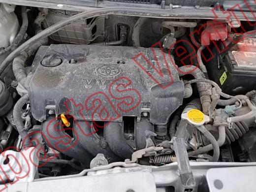 TOYOTA YARIS 2016, foto 10 de 19