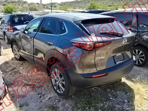 MAZDA CX-30 2023, foto 7 de 19
