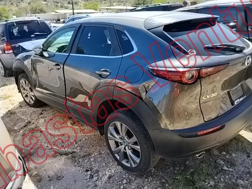 MAZDA CX-30 2023, foto 8 de 19