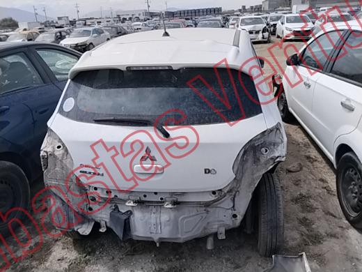 MITSUBISHI MIRAGE 2016, foto 6 de 19