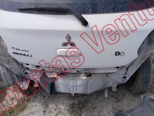 MITSUBISHI MIRAGE 2016, foto 19 de 19
