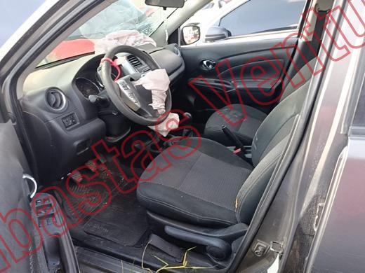 NISSAN VERSA 2018, foto 17 de 19