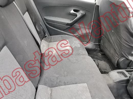 VOLKSWAGEN VENTO 2018, foto 13 de 19