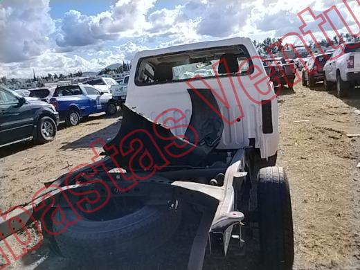NISSAN NP 300 2018, foto 6 de 19
