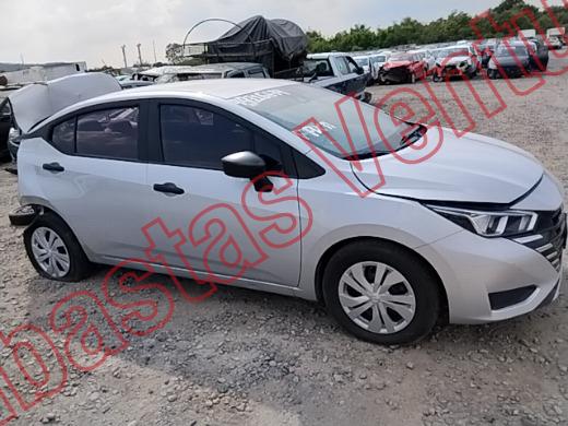 NISSAN VERSA 2023, foto 4 de 19