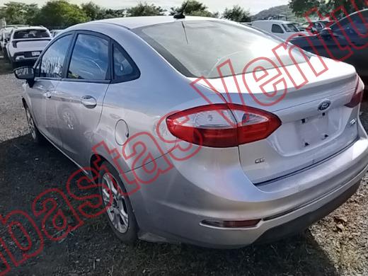 FORD FIESTA 2016, foto 7 de 19