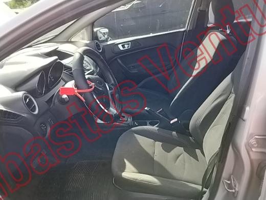 FORD FIESTA 2016, foto 17 de 19