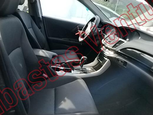 HONDA ACCORD 2016, foto 12 de 19