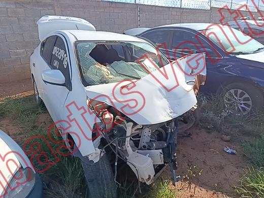 NISSAN VERSA 2016, foto 3 de 19
