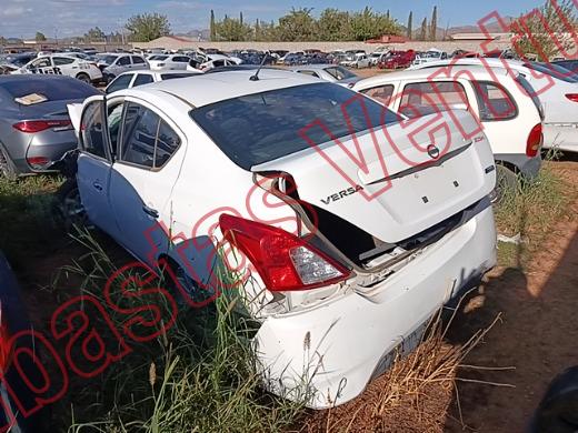 NISSAN VERSA 2016, foto 7 de 19