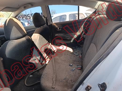 NISSAN VERSA 2016, foto 16 de 19