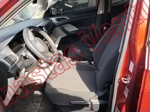 VOLKSWAGEN T-CROSS 2022, foto 17 de 19