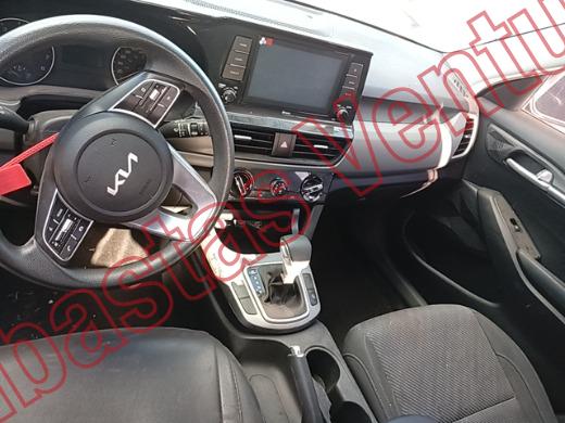 KIA SELTOS 2023, foto 14 de 19