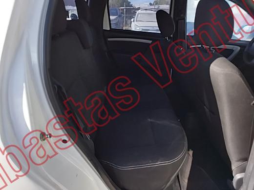 RENAULT DUSTER 2019, foto 13 de 19
