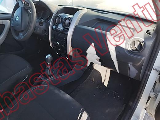 RENAULT DUSTER 2019, foto 14 de 19