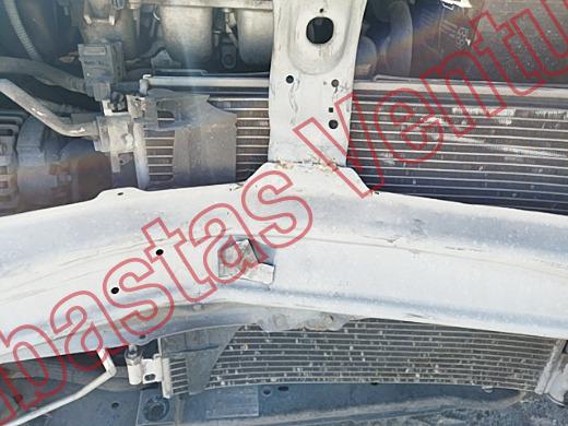 RENAULT DUSTER 2019, foto 18 de 19