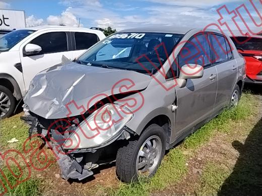 NISSAN TIIDA 2009, foto 1 de 19