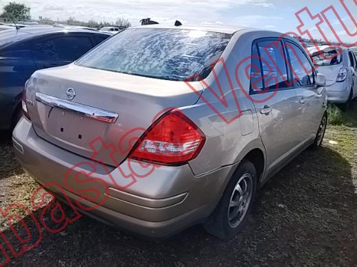 NISSAN TIIDA 2009, foto 5 de 19
