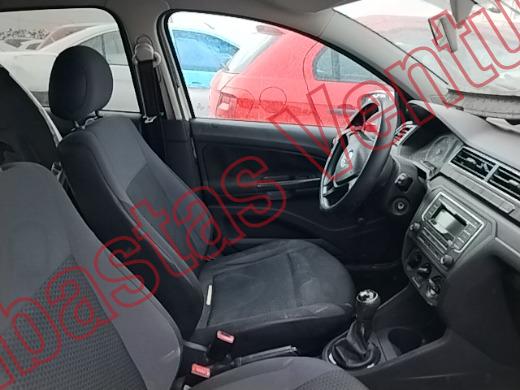 VOLKSWAGEN GOL 2018, foto 12 de 19