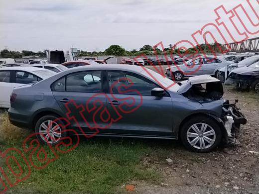 VOLKSWAGEN JETTA 2016, foto 4 de 19