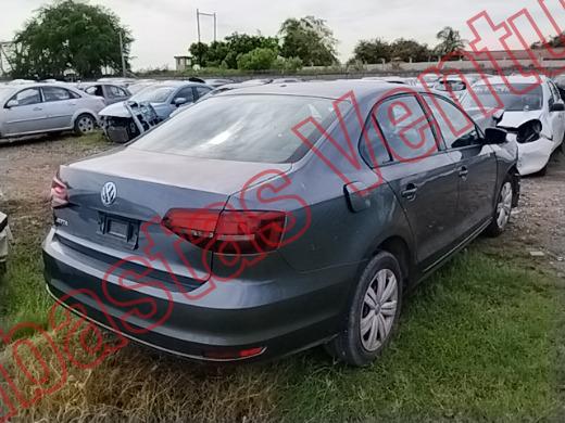 VOLKSWAGEN JETTA 2016, foto 5 de 19