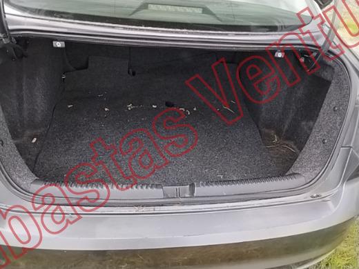 VOLKSWAGEN JETTA 2016, foto 15 de 19