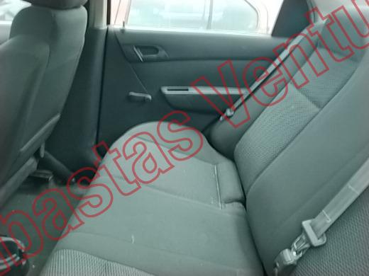 CHEVROLET AVEO 2013, foto 16 de 19