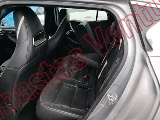 INFINITI QX30 2017, foto 16 de 19
