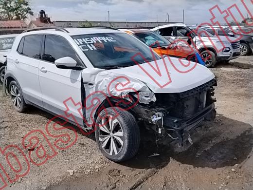 VOLKSWAGEN T-CROSS 2021, foto 3 de 19