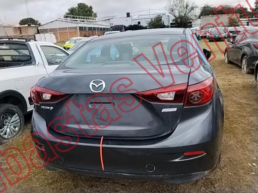 MAZDA 3 2015, foto 6 de 19