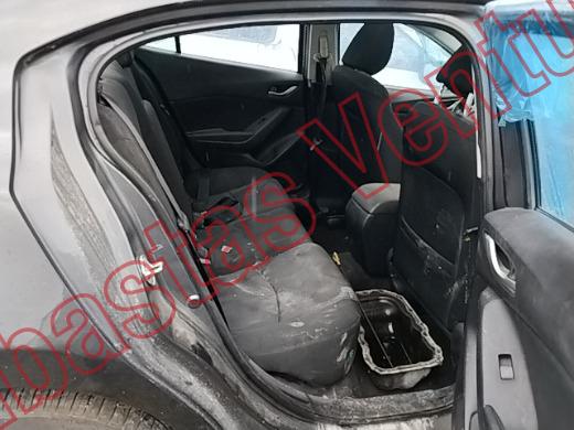MAZDA 3 2015, foto 13 de 19