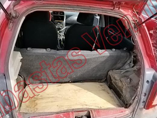 NISSAN MARCH 2018, foto 15 de 19